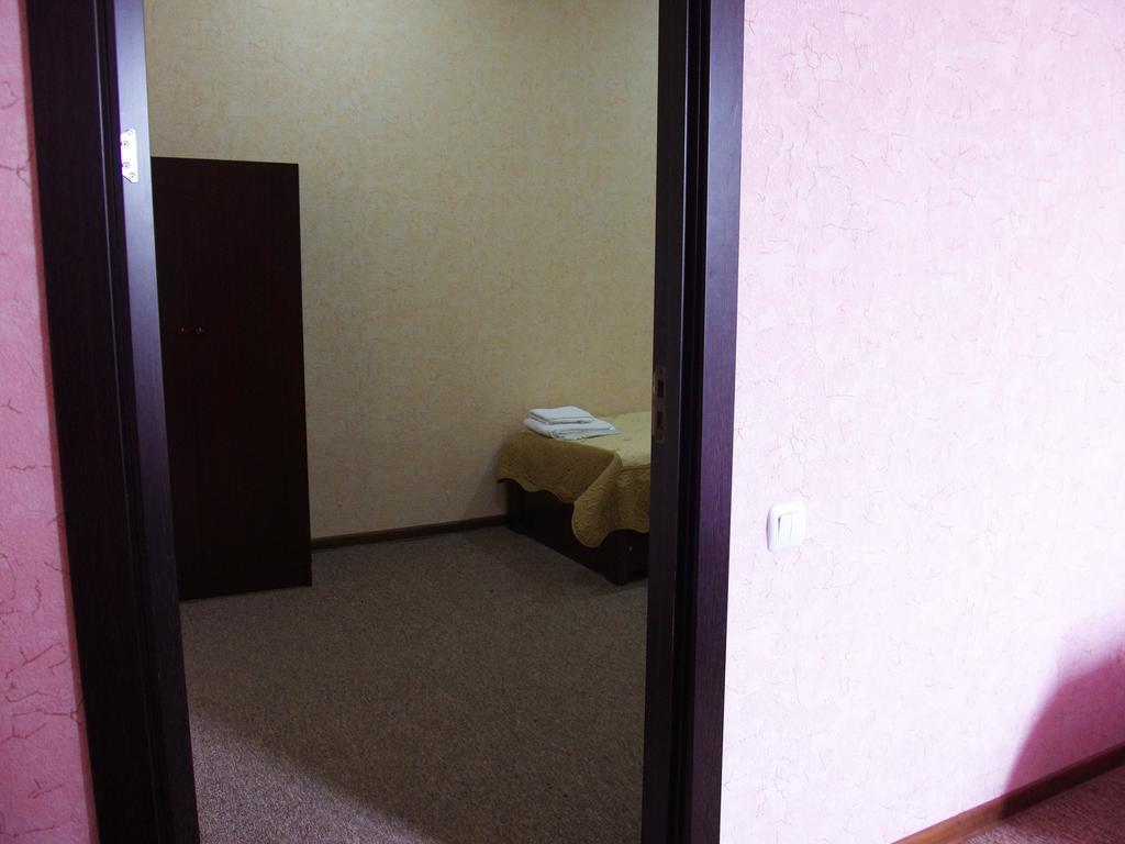 King Edward Hotel 第比利斯 客房 照片