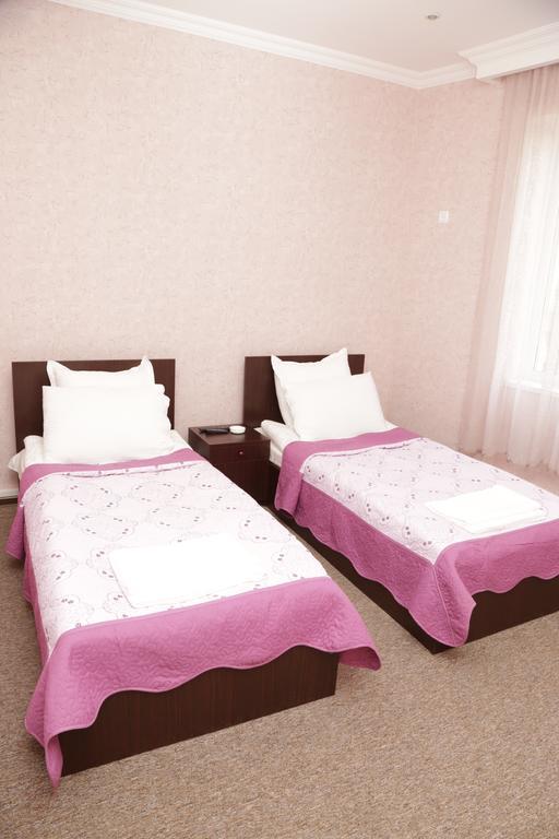 King Edward Hotel 第比利斯 客房 照片
