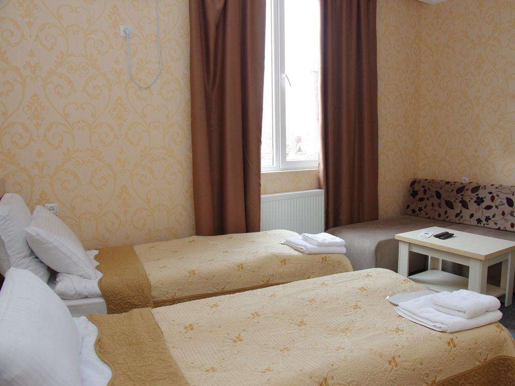 King Edward Hotel 第比利斯 客房 照片