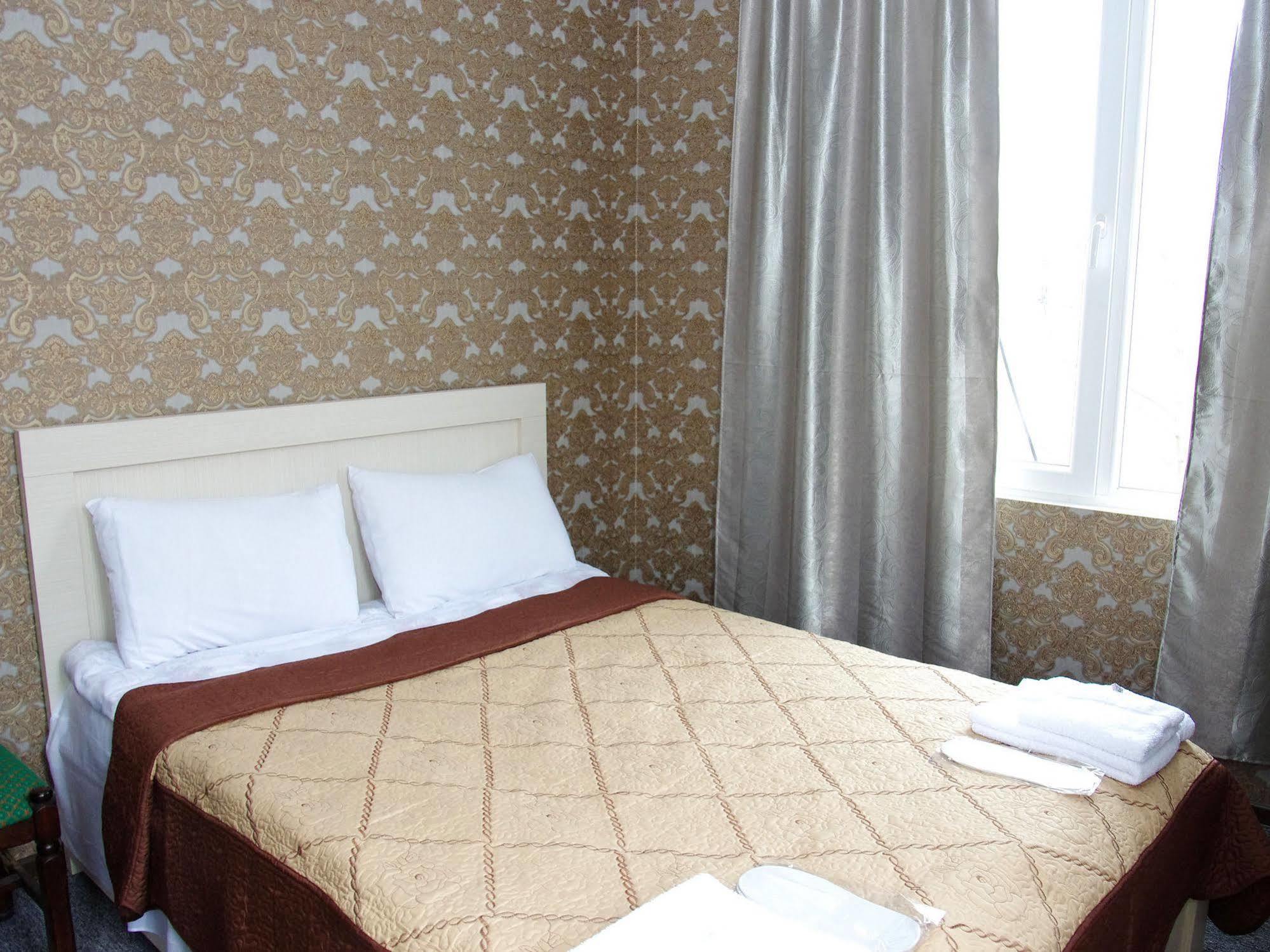 King Edward Hotel 第比利斯 外观 照片